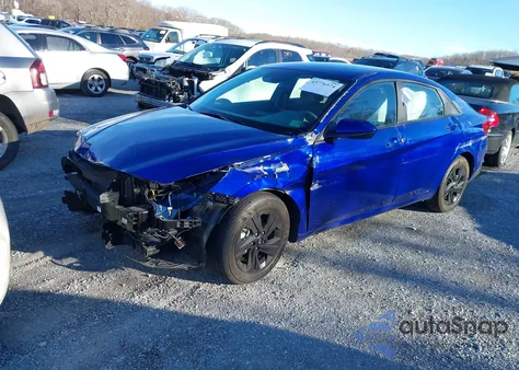 2023 Hyundai Elantra Sel z USA, uszkodzony, nr VIN KMHLM4AG9PU548484